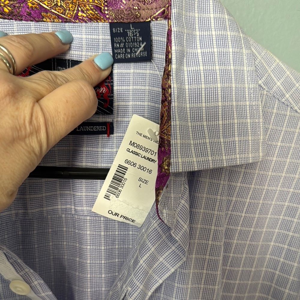 English Laundry Button Down Shirt with Checkered Pattern and Standard Collar - Picture 4 of 5